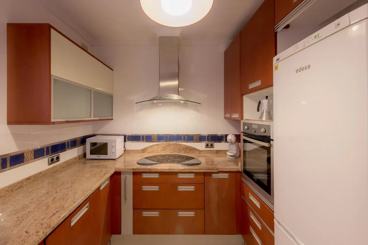 Daire Apartamento Centrico Sibarys- 2 Dormitorios Nerja